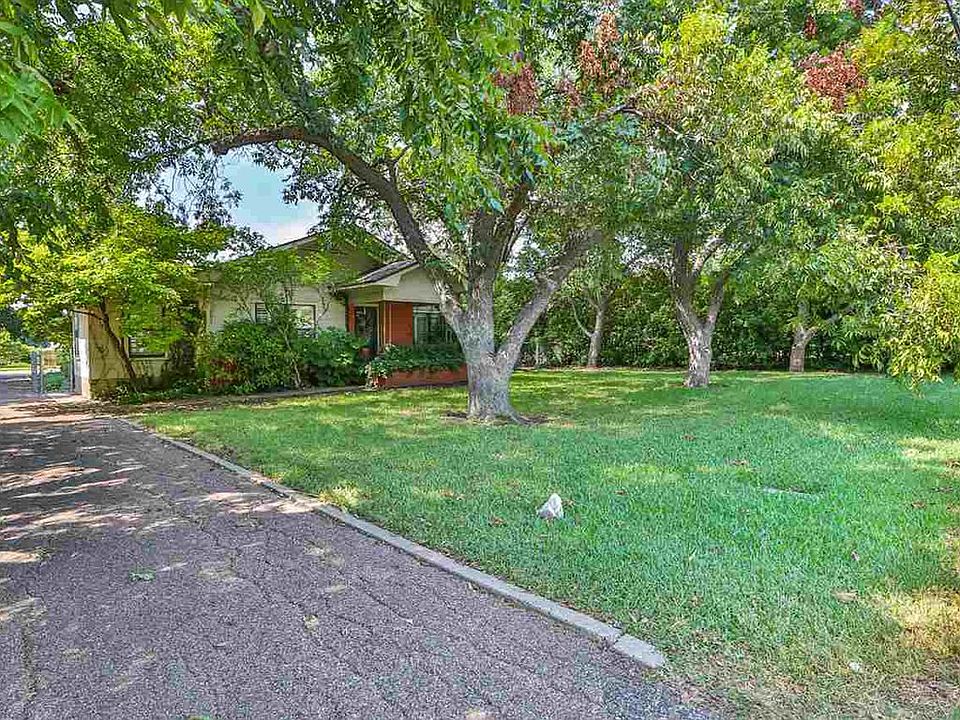 1st image of 2224 N Valley Mills Dr