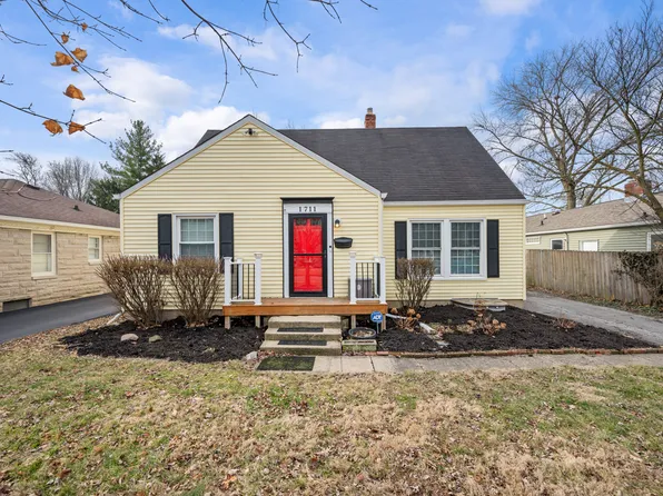 1711 Kessler Blvd E, Indianapolis, IN 46220