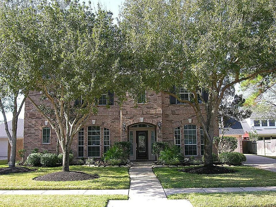 1st image of 13511 Oak Alley Ln