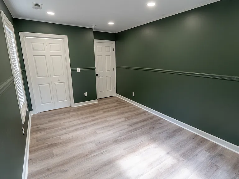 1820 Clay Dr — Photo 31