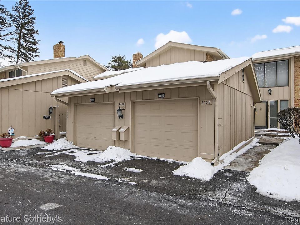1st image of 7107 Pebble Park Dr #163