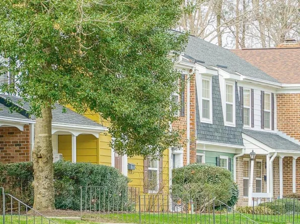 Colonial Towne Apartments