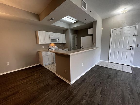 4th image of 9025 Colby Dr APT 2108