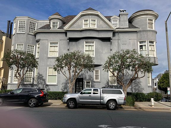 2nd image of 2501 Gough St #2