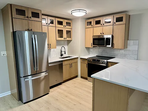 807 S Dwyer Ave #D Photo 1 807 S Dwyer Ave #D Photo 1