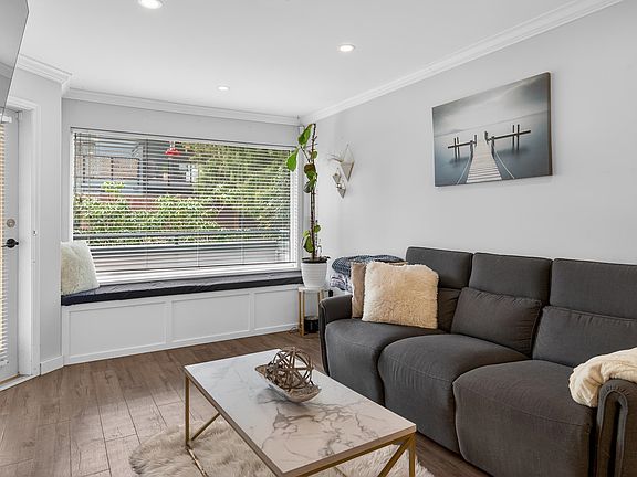 5th image of 33708 King Rd #107