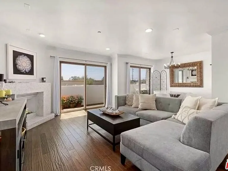 1621 Barry Ave #Penthouse 3 — Photo 7