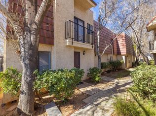 39129 10th St W APT 20, Palmdale, CA 93551