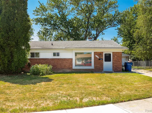 21763 Dexter Ct, Warren, MI 48089