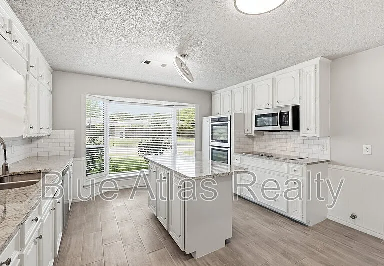 3304 Big Horn Trl — Photo 7