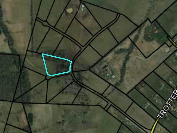 2nd image of 301 Appaloosa Trail Flt #10