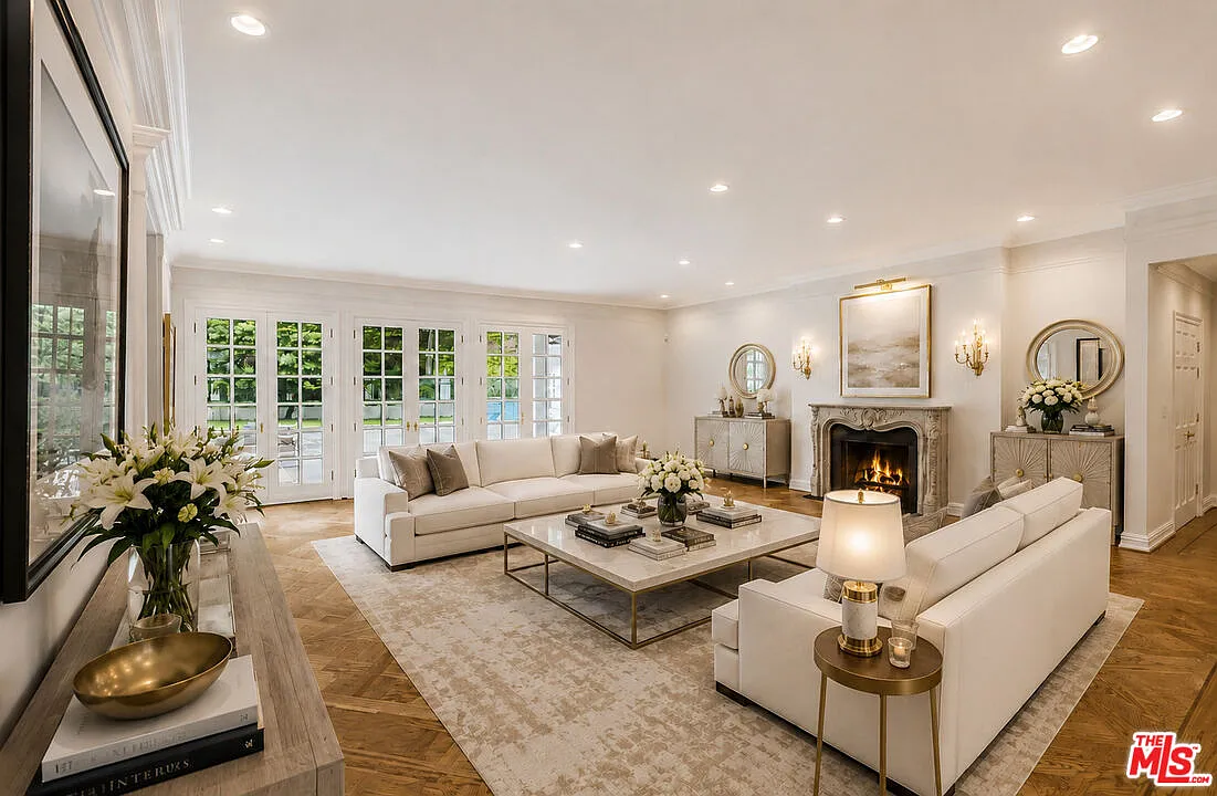 4 bed, 5.0 bath, 3775 sqft, $20,800 — Photo 1