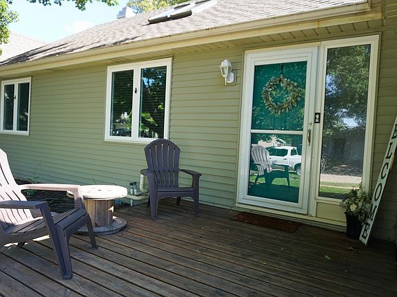4th image of 4508 Wellington Ave