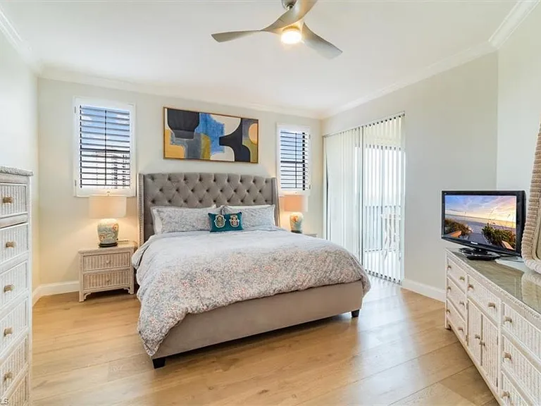 7040 Pelican Bay Blvd #D-405 — Photo 10