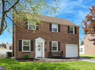 256 Ridgewood Rd, Springfield, PA 19064