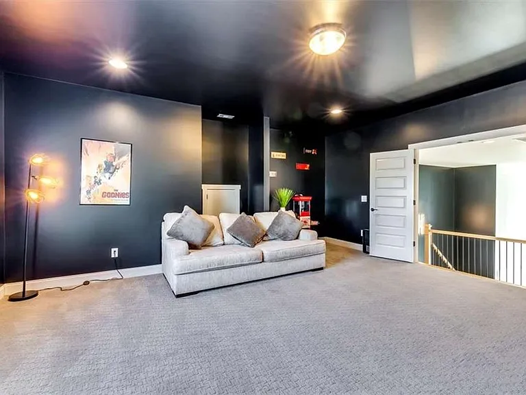 155 Dean Dr — Photo 42