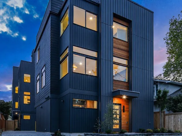 4531 Corliss Avenue N, Seattle, WA 98103