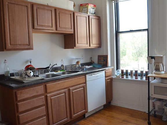 5th image of 1239 N Noble St Frnt 2