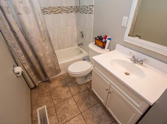 4th image of 21938 Christopher Dr