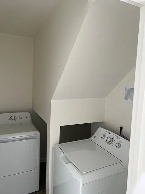3 bed, 1500 sqft, $2,200 — Photo 4