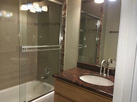 3rd image of 1720 Don Ave