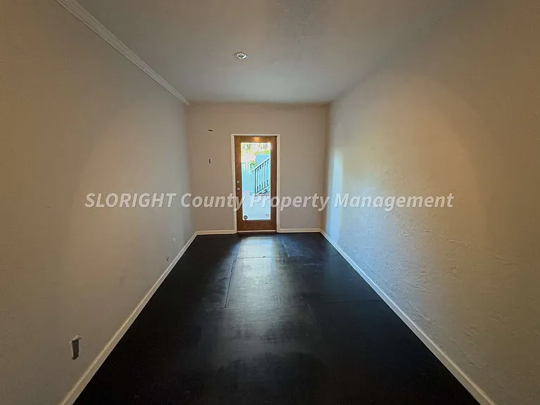 7740 Valle Ave — Photo 25