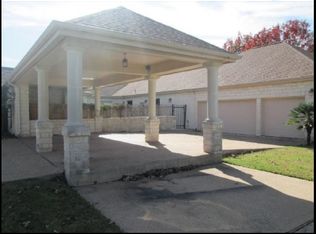 10800 River Plantation Dr, Austin, TX 78747