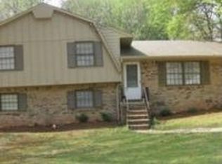 1905 Argonne Dr, Morrow, GA 30260