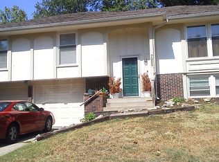 7228 Crisp Ave, Raytown, MO 64133