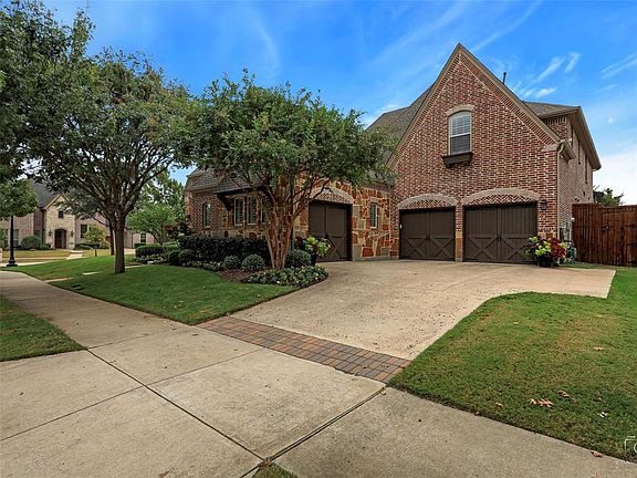4th image of 14981 Foxbriar Ln