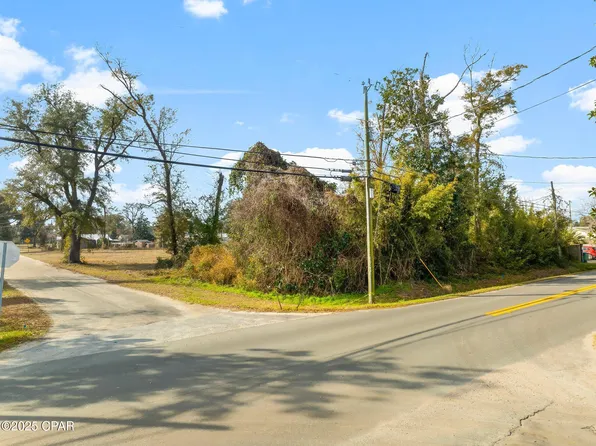 7747 Calhoun Ave, Southport, FL 32409