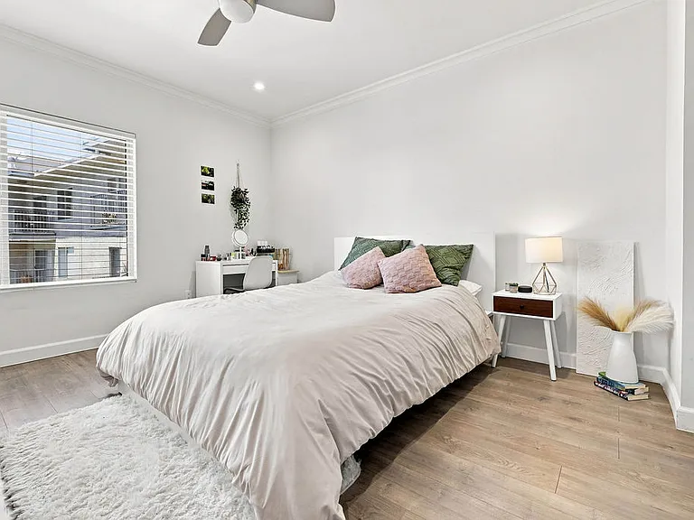 1517 E Garfield Ave #84 — Photo 12