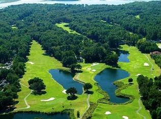 824 N Reeve Rd, Saint Helena Island, SC 29920