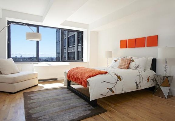 2nd image of 360 Furman St APT 846