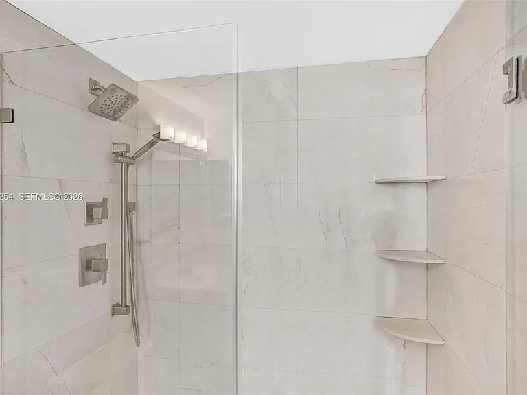 770 Claughton Island Dr #1014 — Photo 12