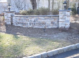 109 Village Dr #8109, Morristown, NJ 07960