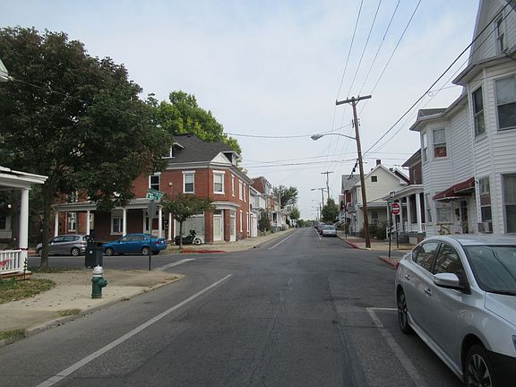 5th image of 443 N Mulberry St