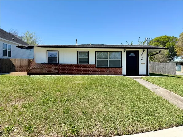 4744 Plauche Cir, New Orleans, LA 70126