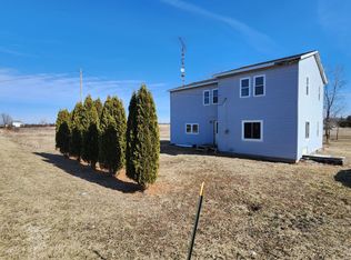 13511 Pioneer Rd, Camden, MI 49232