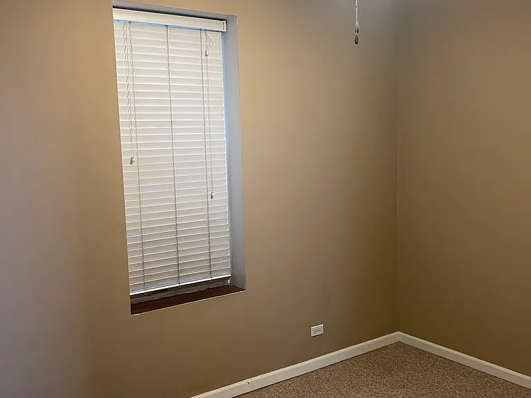 1228 W Augusta Blvd #1 — Photo 5