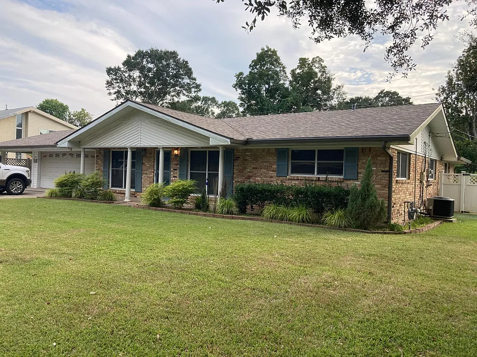 205 Foreman Dr
