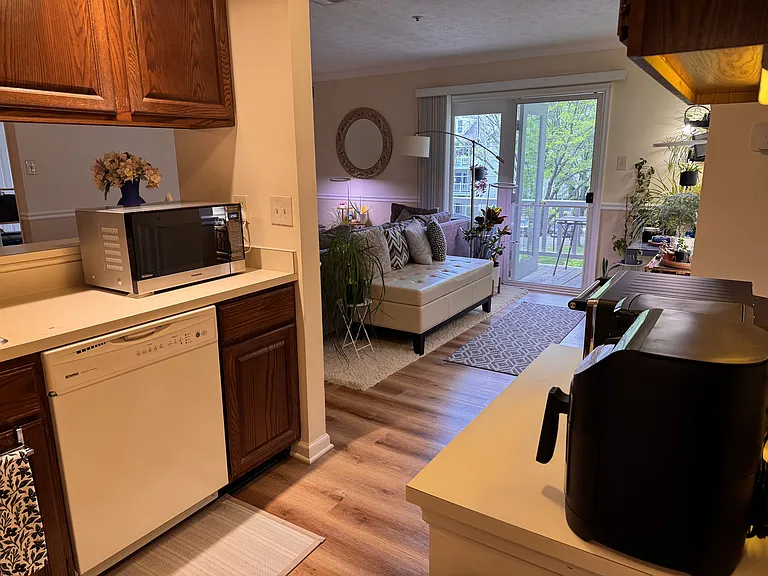 Kitchen into Family room