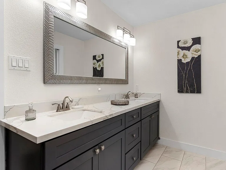 12523 Westerley Ln — Photo 23
