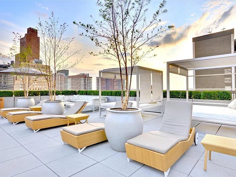 88 Greenwich St #3201 — Photo 9