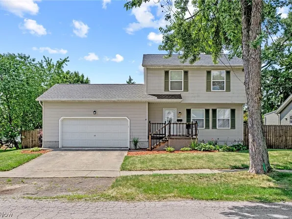 626 Arcadia Ave, Cuyahoga Falls, OH 44221