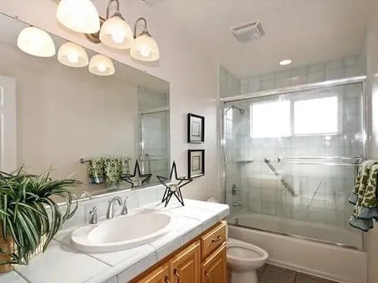 Second bathroom