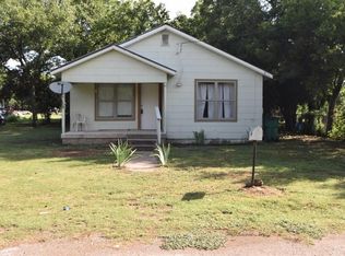 640 E Live Oak St, Dublin, TX 76446