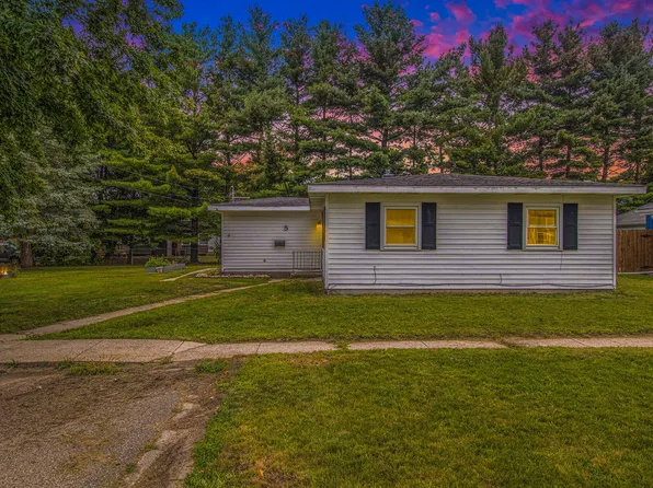 5 Cinderella Cir, Battle Creek, MI 49037