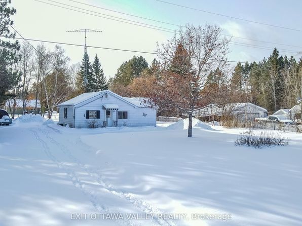 51 Major Lake Rd, South Algonquin, ON K0J 2C0