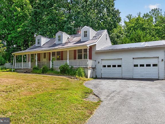 2nd image of 15325 Holly Grove Rd